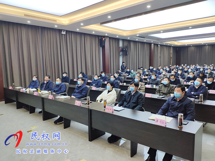 我县组织收听收看全国脱贫攻坚总结表彰大会 我县组织收听收看全国脱贫攻坚总结表彰大会