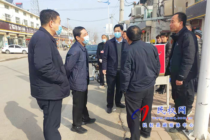 县委常委、组织部长何玉明到孙六镇督导村委会换届选举工作 县委常委、组织部长何玉明到孙六镇督导村委会换届选举工作