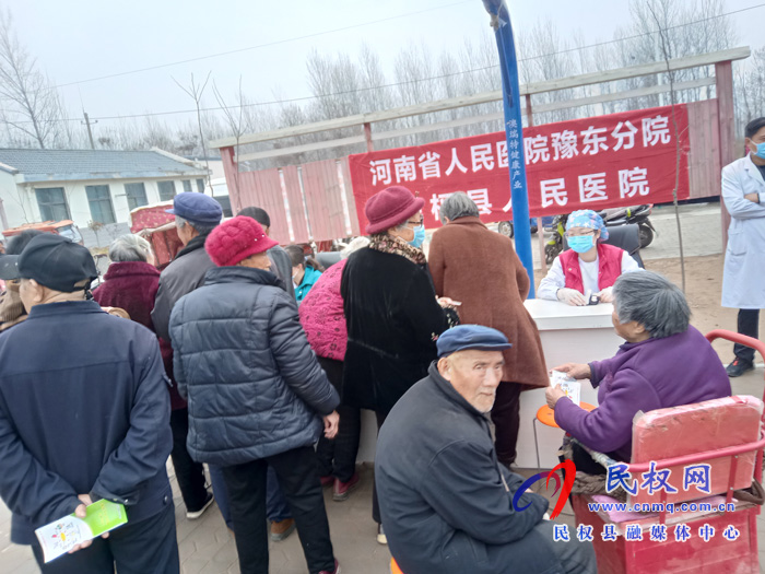龙塘镇春风义诊暖人心 龙塘镇春风义诊暖人心