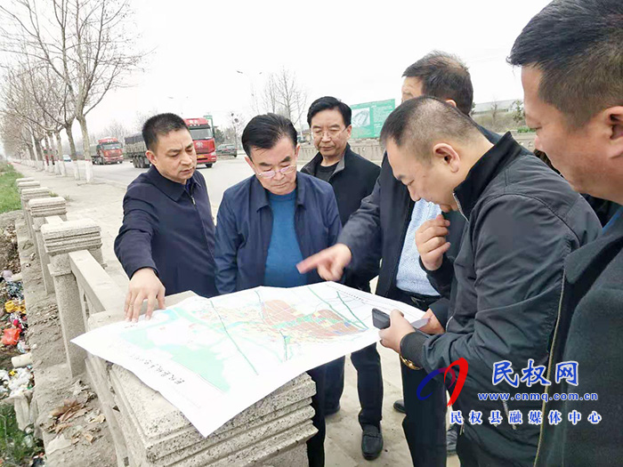 县委副书记、县长张团结会见西安龙发实业有限公司总经理李云龙 县委副书记、县长张团结会见西安龙发实业有限公司总经理李云龙