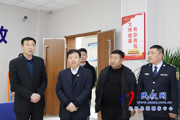 县政府党组成员、信访局党组书记、局长陈鸿志调研我县返乡下乡创业工作 县政府党组成员、信访局党组书记、局长陈鸿志调研我县返乡下乡创业工作