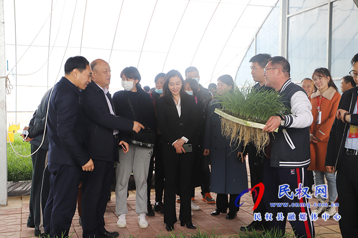 郑州大学处级干部“学五中全会精神建世界一流大学”专题培训班莅民开展现场教学活动