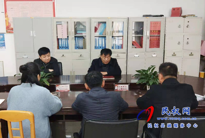 县委编办注重新考录工作人员的教育培养 县委编办注重新考录工作人员的教育培养