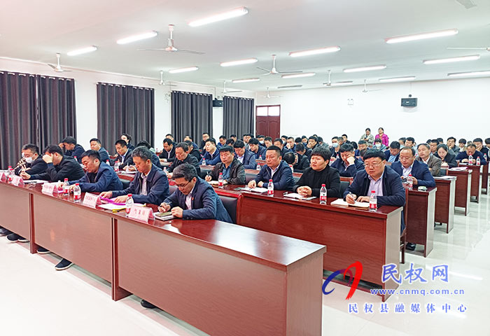 全县小麦“两病一寒”防治现场会及人居环境整治提升推进会召开 全县小麦“两病一寒”防治现场会及人居环境整治提升推进会召开