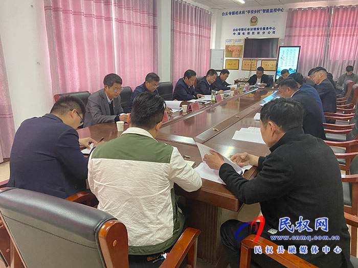 市人大常委会副主任、县委书记姬脉常到白云寺镇柏木岗村开展“三·五” 基层工作日活动 市人大常委会副主任、县委书记姬脉常到白云寺镇柏木岗村开展“三·五” 基层工作日活动