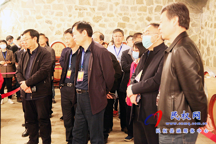 郑州大学处级干部“学五中全会精神 建世界一流大学”专题培训班(第四期)到民开展现场观摩 郑州大学处级干部“学五中全会精神 建世界一流大学”专题培训班(第四期)到民开展现场观摩