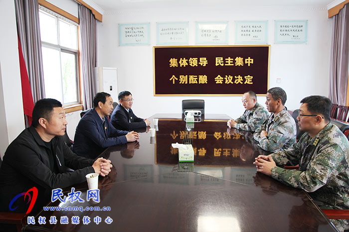 我县举行双拥工作座谈会 我县举行双拥工作座谈会