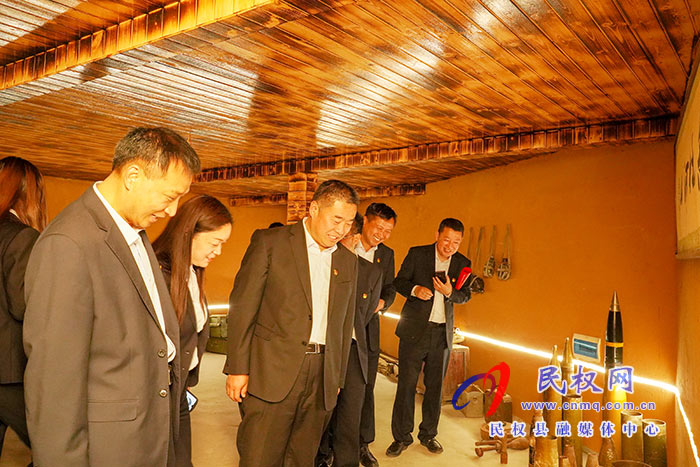 民权县实验小学开展“学党史,感党恩,跟党走,寻找红色足迹”红色主题教育活动 民权县实验小学开展“学党史,感党恩,跟党走,寻找红色足迹”红色主题教育活动