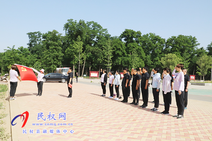县政协:开展“学党史、感党恩、跟党走”深化党史学习教育徒步活动 县政协:开展“学党史、感党恩、跟党走”深化党史学习教育徒步活动