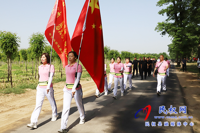 县政协：开展“学党史、感党恩、跟党走”深化党史学习教育徒步活动