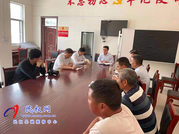 市人大副主任王琦到我县程庄镇江集村开展“三五”基层工作日活动 市人大副主任王琦到我县程庄镇江集村开展“三五”基层工作日活动