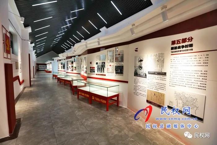 河南日报头版头条以“民权 红绿辉映展画卷”为题刊发报道 河南日报头版头条以“民权 红绿辉映展画卷”为题刊发报道