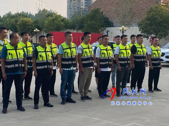 城管局路灯所:进行消防演练、加强安全排查 城管局路灯所:进行消防演练、加强安全排查