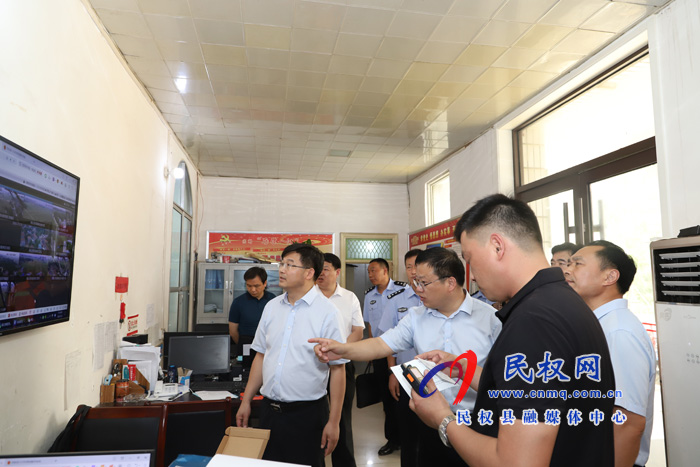 县委副书记、县长张团结现场督导消防安全隐患整改情况 县委副书记、县长张团结现场督导消防安全隐患整改情况