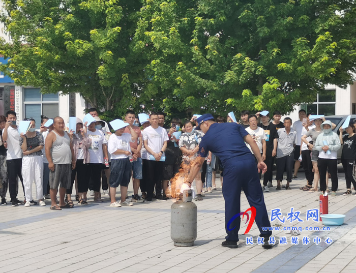 胡集乡开展消防安全应急演练 胡集乡开展消防安全应急演练