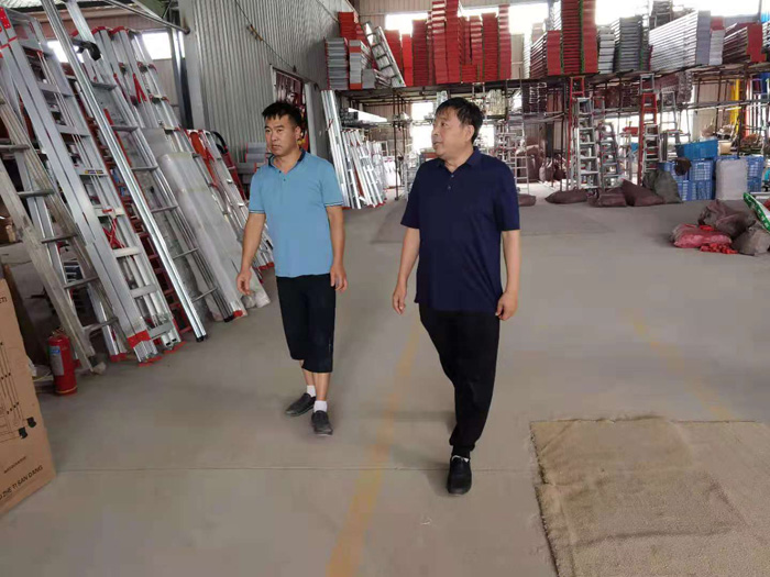 副县长陈进领到高新区督导检查安全生产工作 副县长陈进领到高新区督导检查安全生产工作