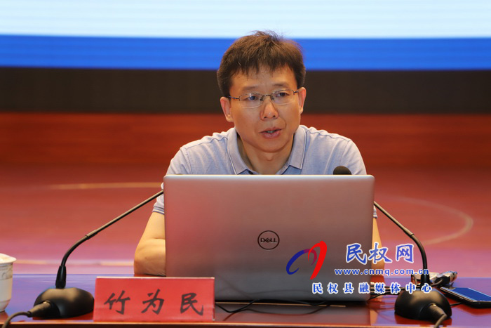 我县召开安全生产知识专题培训会 我县召开安全生产知识专题培训会