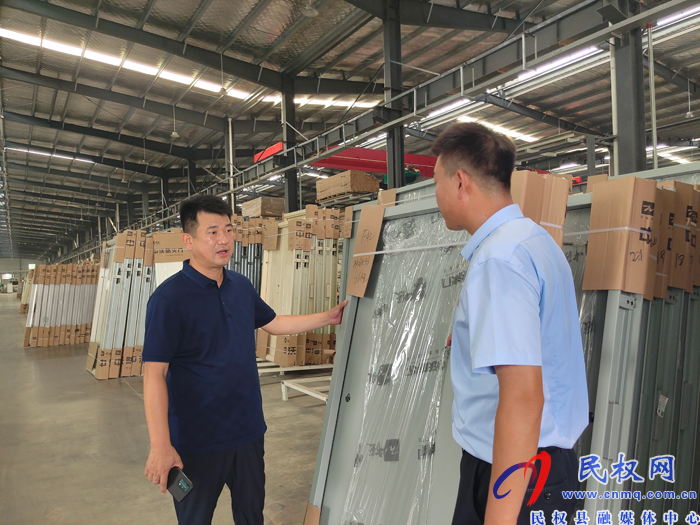 双塔镇:用心助企促发展 做好企业“护航者” 双塔镇:用心助企促发展 做好企业“护航者”