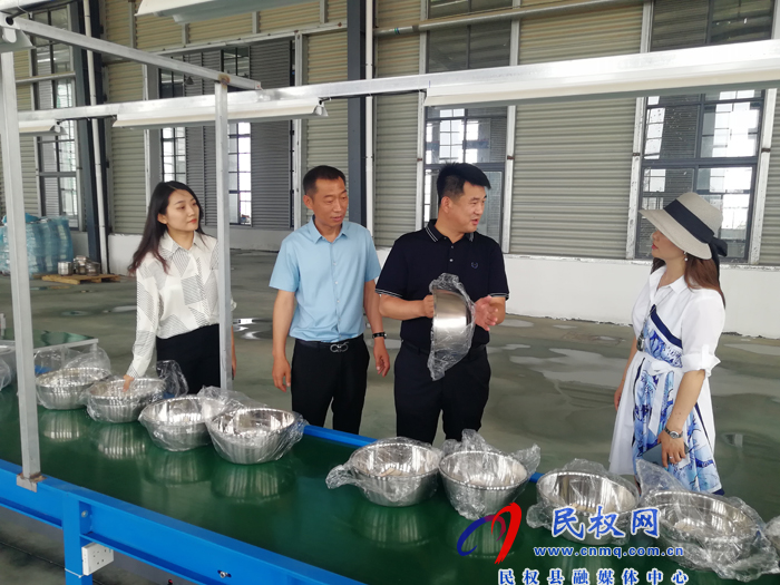 双塔镇:用心助企促发展 做好企业“护航者” 双塔镇:用心助企促发展 做好企业“护航者”