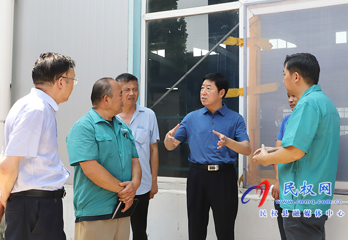 县委常委、宣传部长屠志远督查涉氨涉氮企业安全生产工作 县委常委、宣传部长屠志远督查涉氨涉氮企业安全生产工作