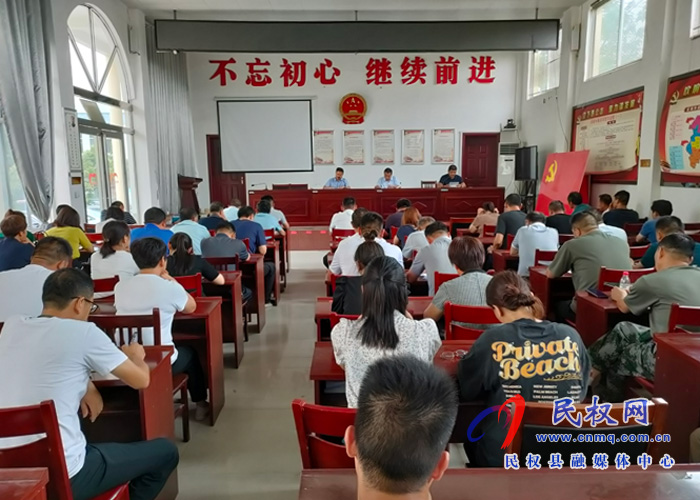 花园乡“四个强化”做好防汛工作 花园乡“四个强化”做好防汛工作