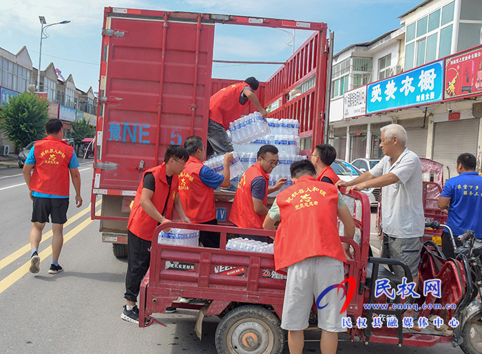 凡人壮举!民权个体养殖户宋海鹏驰援新乡 凡人壮举!民权个体养殖户宋海鹏驰援新乡