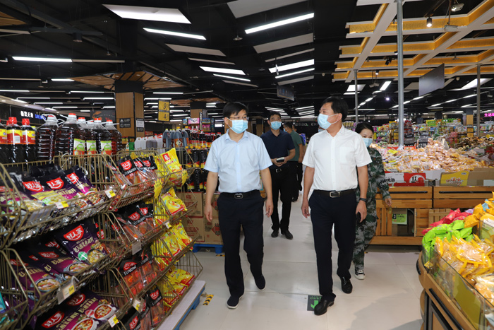 县委书记张团结调研重点工作 县委书记张团结调研重点工作