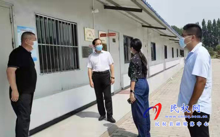 县领导韩德勇到双塔镇暗访督导疫情防控工作 县领导韩德勇到双塔镇暗访督导疫情防控工作