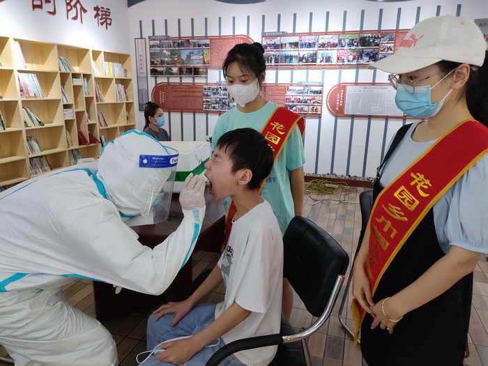 民权县花园乡:“志愿红”抗疫一线“有温度” 民权县花园乡:“志愿红”抗疫一线“有温度”