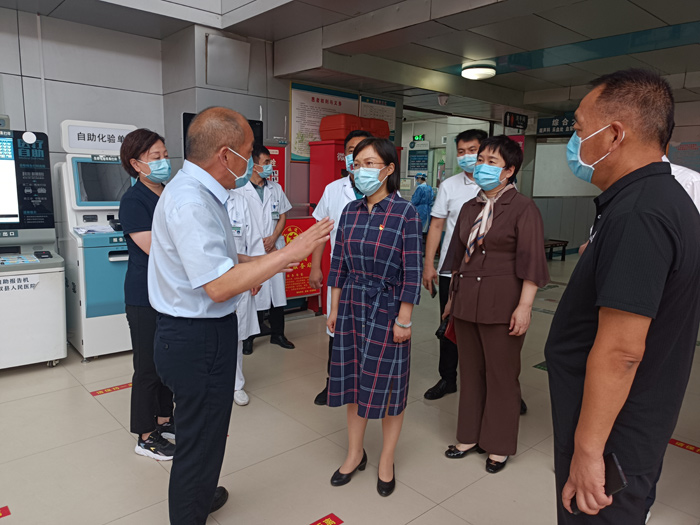 县委副书记、代县长王静娴督导城区医院疫情防控工作 县委副书记、代县长王静娴督导城区医院疫情防控工作