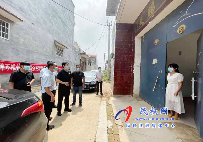 县委常委、宣传部长屠志远到庄子镇督导检查疫情防控各项工作落实情况 县委常委、宣传部长屠志远到庄子镇督导检查疫情防控各项工作落实情况