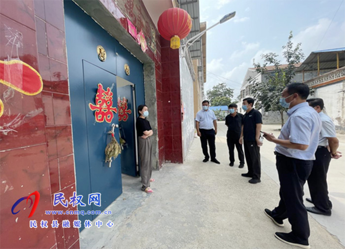 县委常委、宣传部长屠志远到庄子镇督导检查疫情防控各项工作落实情况 县委常委、宣传部长屠志远到庄子镇督导检查疫情防控各项工作落实情况