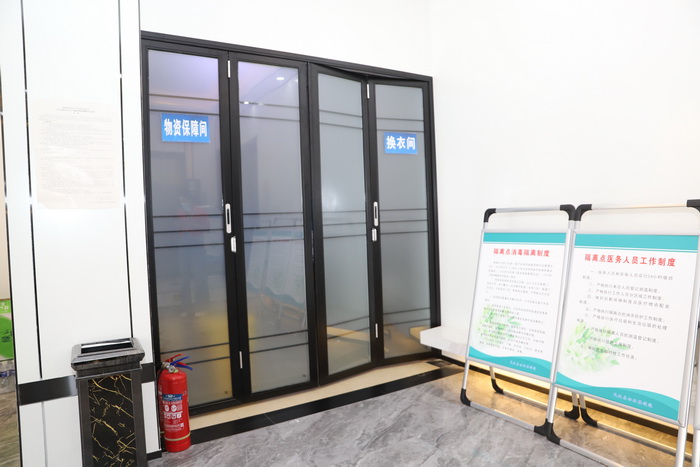 探访扎根在定点隔离酒店“疫”线医务工作者 探访扎根在定点隔离酒店“疫”线医务工作者