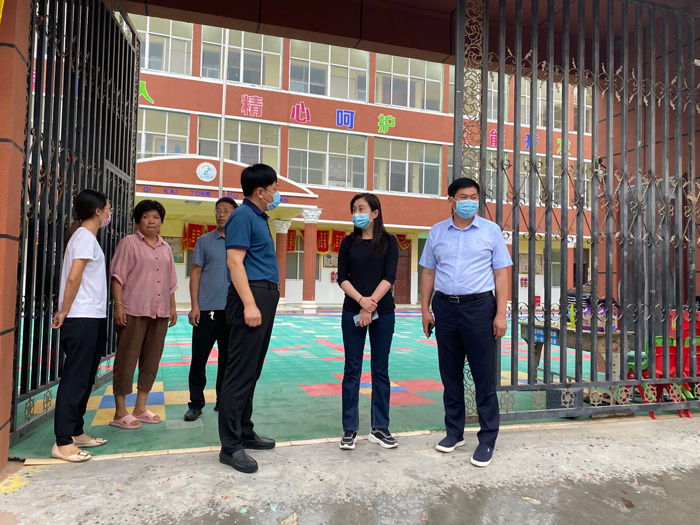 副县长朱琳到林七乡督导疫苗接种及学校应急防汛工作 副县长朱琳到林七乡督导疫苗接种及学校应急防汛工作