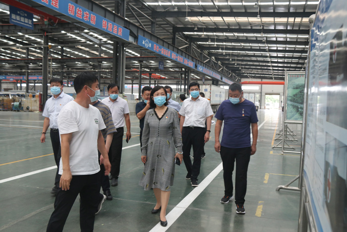 县委副书记、代县长王静娴调研部分重点项目建设和企业发展情况 县委副书记、代县长王静娴调研部分重点项目建设和企业发展情况