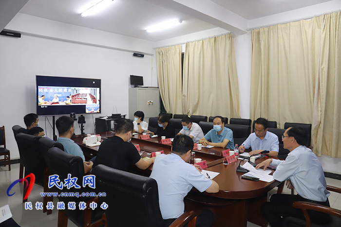 我县召开乡镇、街道“四上”企业及投资项目入库工作促进会 我县召开乡镇、街道“四上”企业及投资项目入库工作促进会