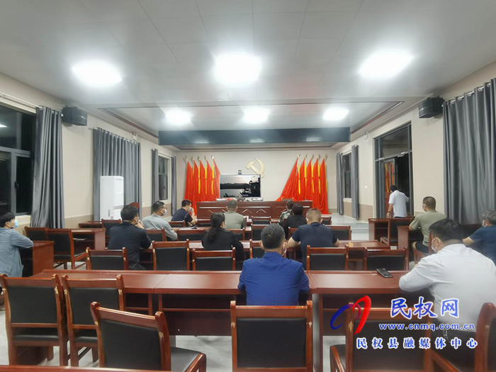 双塔镇:组织收看乡村振兴专题片《花开山乡》 双塔镇:组织收看乡村振兴专题片《花开山乡》