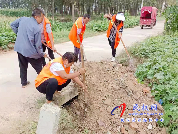 王桥镇:全力以赴防汛保畅通 王桥镇:全力以赴防汛保畅通