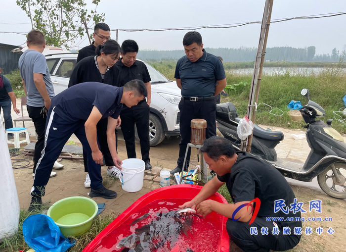 农业农村部水产品质量监督检测中心莅民开展安全隐患排查和抽检工作 农业农村部水产品质量监督检测中心莅民开展安全隐患排查和抽检工作