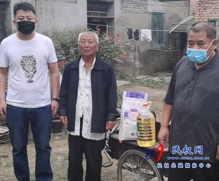 孙六镇:开展中秋节走访慰问活动 孙六镇:开展中秋节走访慰问活动