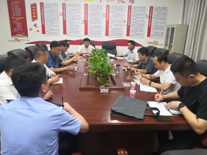 县委常委、政法委书记陈鸿志到褚庙乡调研国庆假期信访稳定工作 县委常委、政法委书记陈鸿志到褚庙乡调研国庆假期信访稳定工作