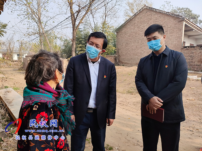 县委常委、统战部长李君到花园乡督导巩固拓展脱贫攻坚成果后评估工作