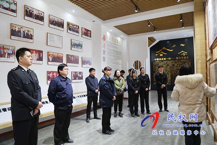 县委常委、副县长于茜到王公庄村调研文化产业