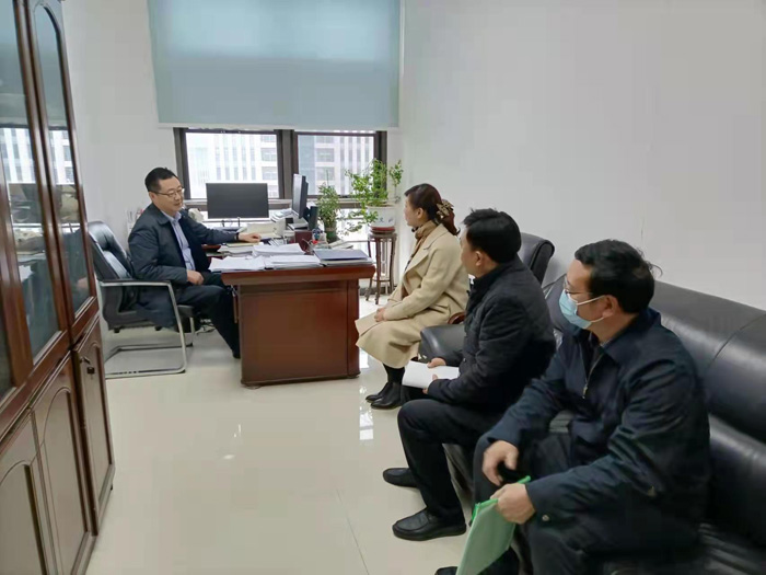 县委常委�、县委注册登记等相关处室和省药监局部分处室
，常委长于场监各级职责分工
、副县<strong></strong>推进节点进行了有针对性的茜带指导。副县长于茜带队到省市场监管局开展业务交流