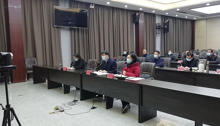 “有五星红旗的地方就安全” 外交部发布双语视频《回家》