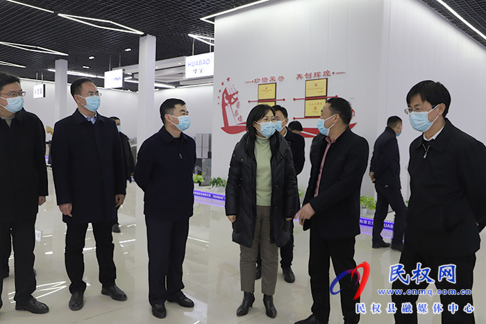 启动四级响应
！中国红十字会总会紧急向湖南调拨救灾物资