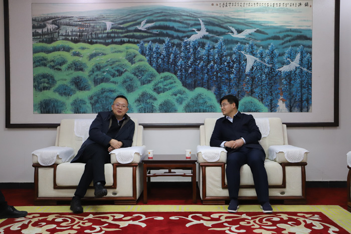 县委书记张团结会见农发行河南省分行党委委员、副行长王福利一行