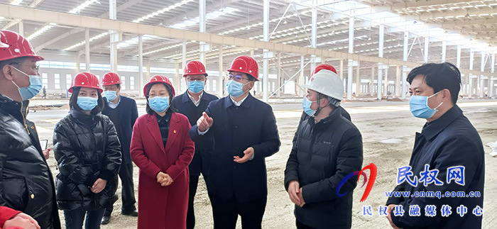 县委书记张团结调研重点项目建设工作