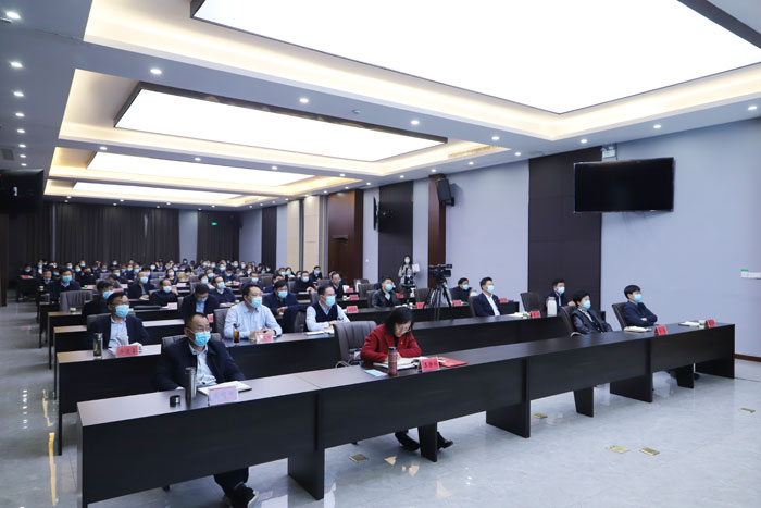 县委理论学习中心组(扩大)学习会议（第三期庄子大讲堂暨第三期博士大讲堂)举行