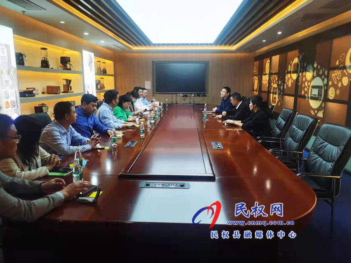 县委副书记、县长王静娴带队到广东新宝电器股份有限公司考察